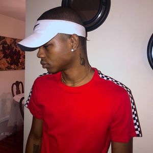 Meet your Posher, Sam